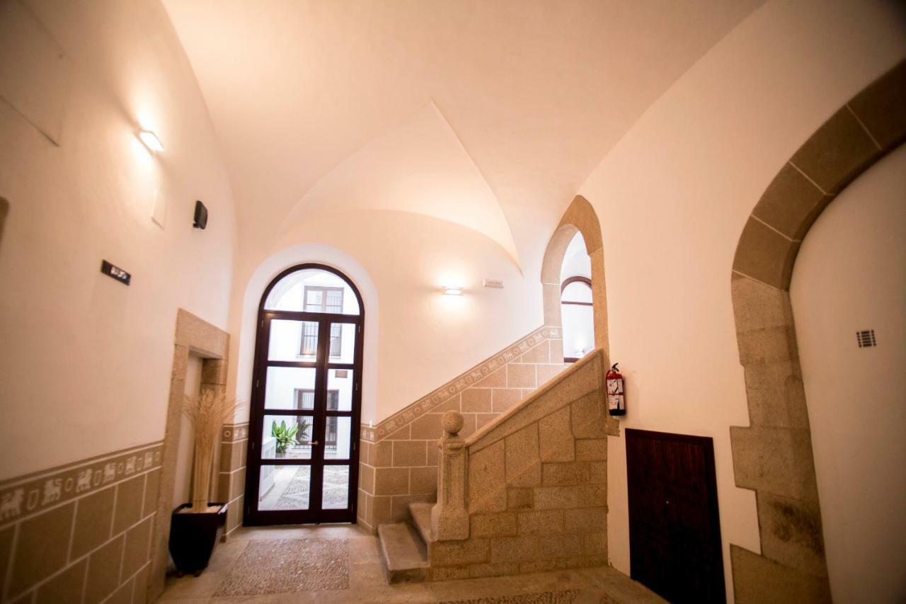 Md Casa Palacio Munoz Chaves Siglo XVIII Cáceres Exterior photo